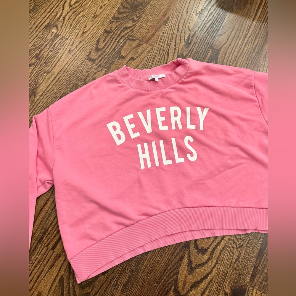 Pink Beverly Hills Sweatshirt women’s size large. Great condition